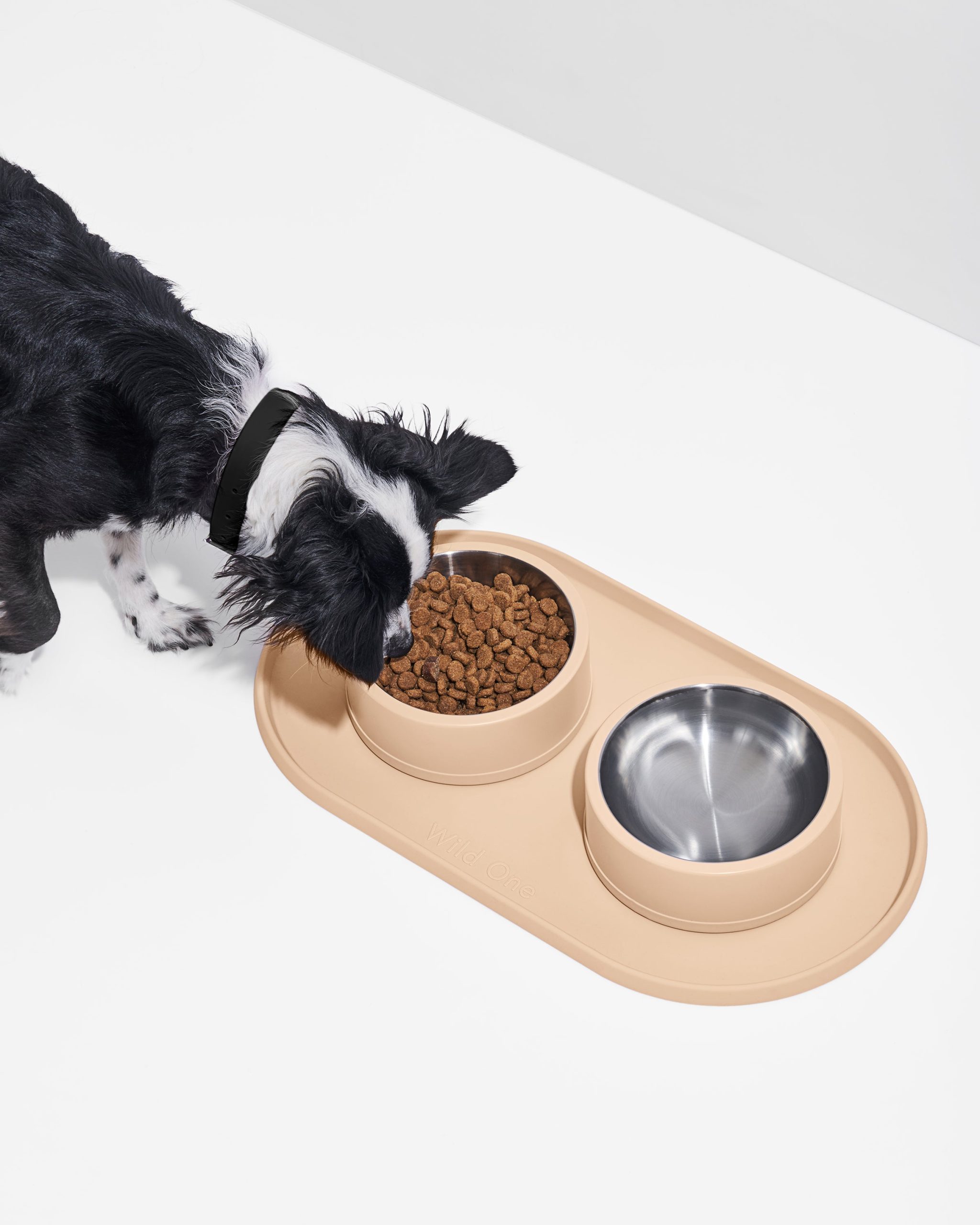 WO_VM_Studio_Placemat_Small_Tan_Dog_PDP_01_4x5_Web_822f43fc-194d-46bb-b89e-534bd683dfac.jpg
